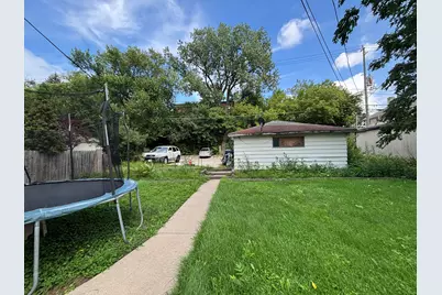 1060 N 47th St, Milwaukee, WI 53208 - Photo 44