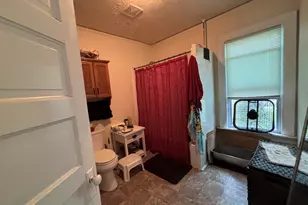 1060 N 47th St, Milwaukee, WI 53208 - Photo 32
