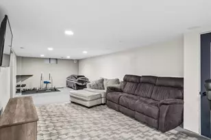 1013 N 6th St, Manitowoc, WI 54220 - Photo 28
