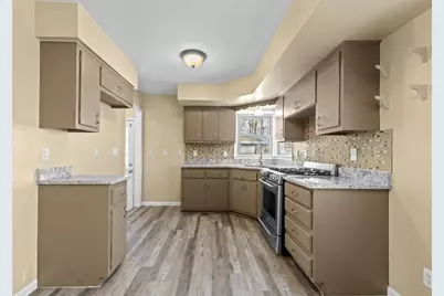 7140 N 48th St, Milwaukee, WI 53223 - Photo 10