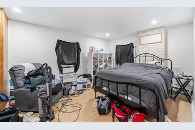 1308 N Astor St, Milwaukee, WI 53202 - Photo 20