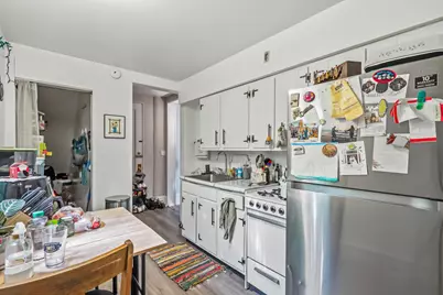 1308 N Astor St, Milwaukee, WI 53202 - Photo 8