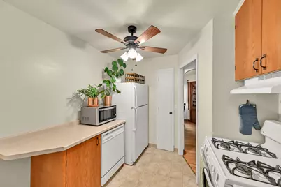 2840 N 77th St, Milwaukee, WI 53222 - Photo 12