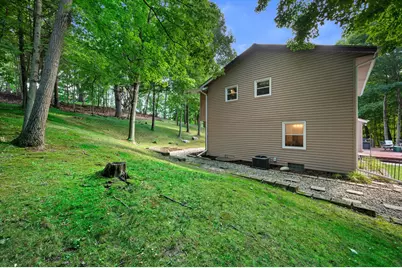S9W31422  Irwin Ct, Delafield, WI 53183 - Photo 40