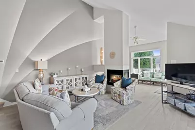 14157 W Waters Edge Trl, New Berlin, WI 53151 - Photo 6