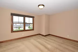 9237 Hollyhock Ln, Racine, WI 53406 - Photo 18