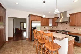 9237 Hollyhock Ln, Racine, WI 53406 - Photo 32