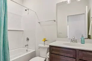 4522 La Salle St, Racine, WI 53402 - Photo 8