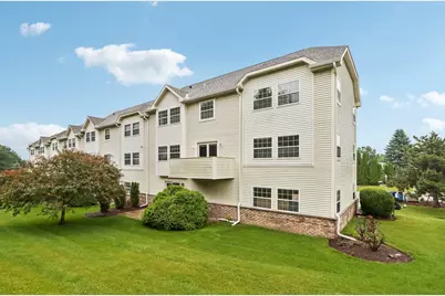 325  Kristin Ct, Brookfield, WI 53045 - Photo 34