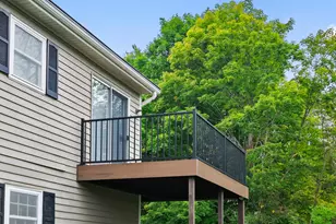 2402 Crosscreek Dr, Sheboygan, WI 53081 - Photo 18