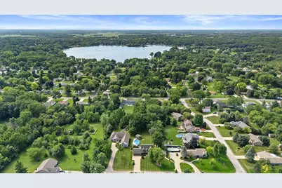 27015  Lorie Dr, Racine, WI 53185 - Photo 58