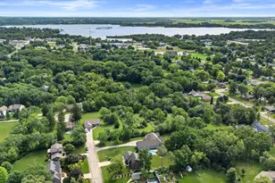 27015 Lorie Dr, Racine, WI 53185 - Photo 60