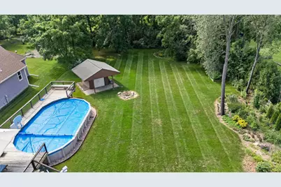 27015  Lorie Dr, Racine, WI 53185 - Photo 48