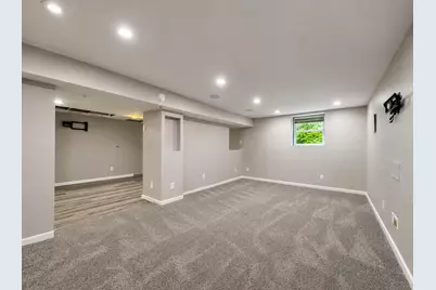2124  Harris-Highland Dr, Waukesha, WI 53188 - Photo 30