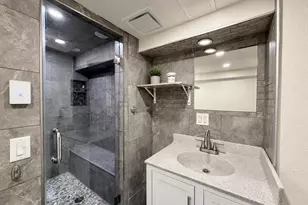 2124 Harris Highland Dr, Waukesha, WI 53188 - Photo 28