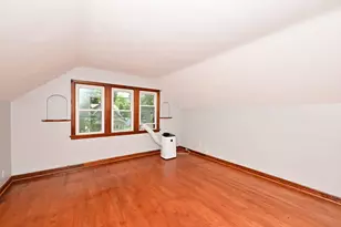 8447 W Maple St, West Allis, WI 53214 - Photo 20