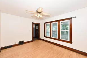 8447 W Maple St, West Allis, WI 53214 - Photo 6