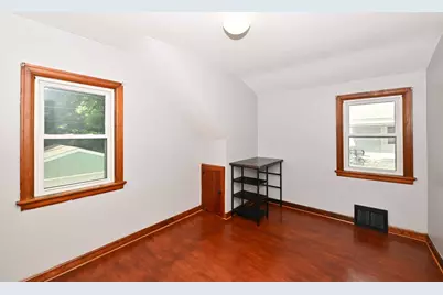 8447 W Maple St #8449, West Allis, WI 53214 - Photo 28