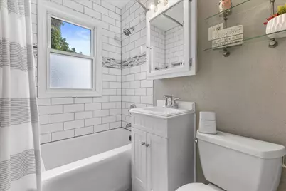 2213  Shoop St, Racine, WI 53404 - Photo 10