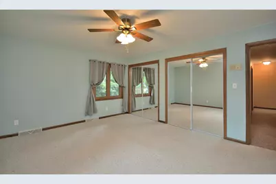 5222 S 20th St, Milwaukee, WI 53221 - Photo 20