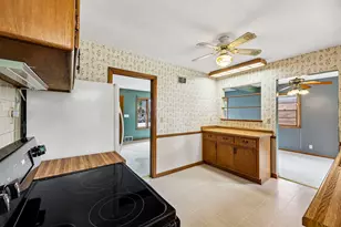 1413 Marion Ave, South Milwaukee, WI 53172 - Photo 6