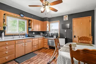 931 Landis St, Rockland, WI 54207 - Photo 4