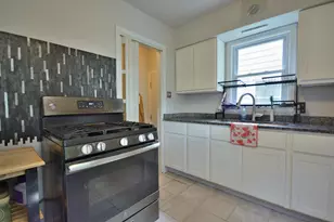 834 E Holt Ave, Milwaukee, WI 53207 - Photo 8