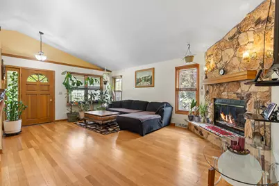 11405 W Kaul Ave, Milwaukee, WI 53225 - Photo 2