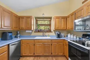 11405 W Kaul Ave, Milwaukee, WI 53225 - Photo 8