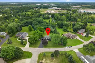 N113W13033 Crestview Dr, Germantown, WI 53022 - Photo 50