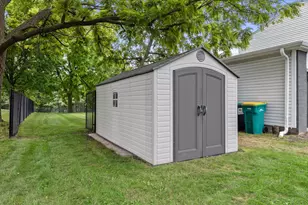 N113W13033 Crestview Dr, Germantown, WI 53022 - Photo 52