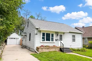 2159 Farnam St, La Crosse, WI 54601 - Photo 1