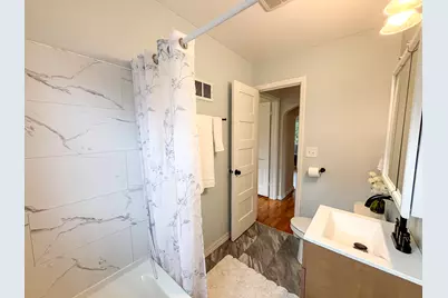2159  Farnam St, La Crosse, WI 54601 - Photo 18