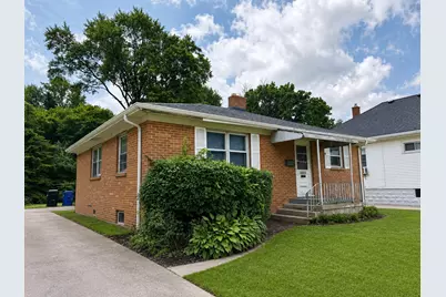 2025  Rupert Blvd, Racine, WI 53405 - Photo 2