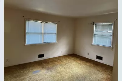 2025  Rupert Blvd, Racine, WI 53405 - Photo 12
