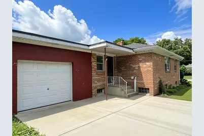 2025  Rupert Blvd, Racine, WI 53405 - Photo 4