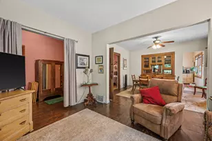2372 N Weil St, Milwaukee, WI 53212 - Photo 4