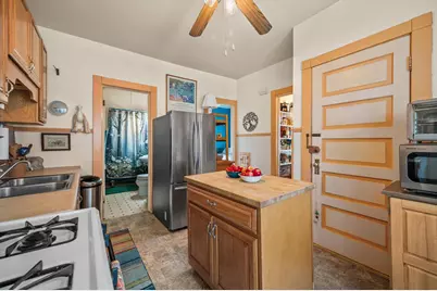 2372 N Weil St #2370, Milwaukee, WI 53212 - Photo 10