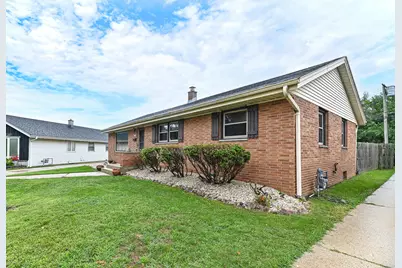 8231 W New Jersey Ave, Milwaukee, WI 53220 - Photo 28