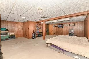 8231 W New Jersey Ave, Milwaukee, WI 53220 - Photo 20