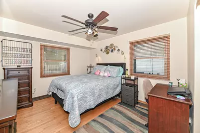 8231 W New Jersey Ave, Milwaukee, WI 53220 - Photo 12