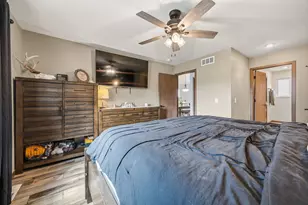 687 W Madison St, Jefferson, WI 53549 - Photo 24