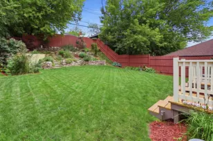 2586 S Austin St, Milwaukee, WI 53207 - Photo 38