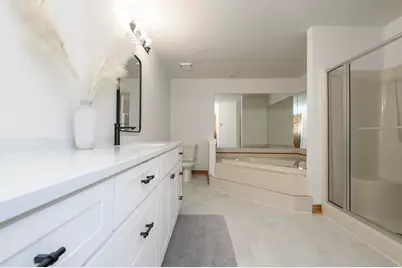 18465  St Andrew Ct #A, Brookfield, WI 53045 - Photo 14