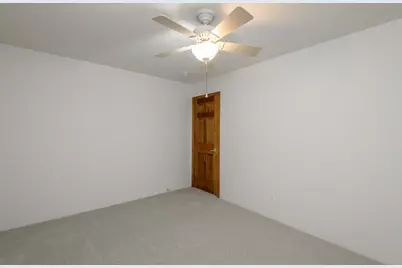 18465  St Andrew Ct #A, Brookfield, WI 53045 - Photo 20