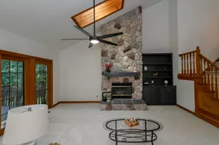 18465 St Andrew Ct, Brookfield, WI 53045 - Photo 10