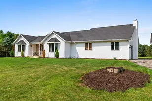 3538 Greenview Ct, Manitowoc Rapids, WI 54230 - Photo 4