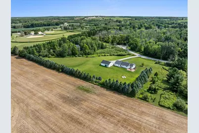 3538  Greenview Ct, Manitowoc Rapids, WI 54230 - Photo 16