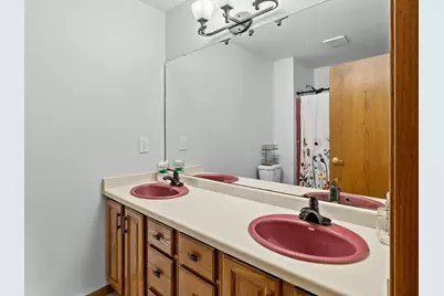 3538  Greenview Ct, Manitowoc Rapids, WI 54230 - Photo 26