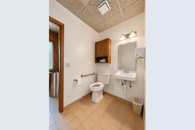 966 S 60th St, West Allis, WI 53214 - Photo 12